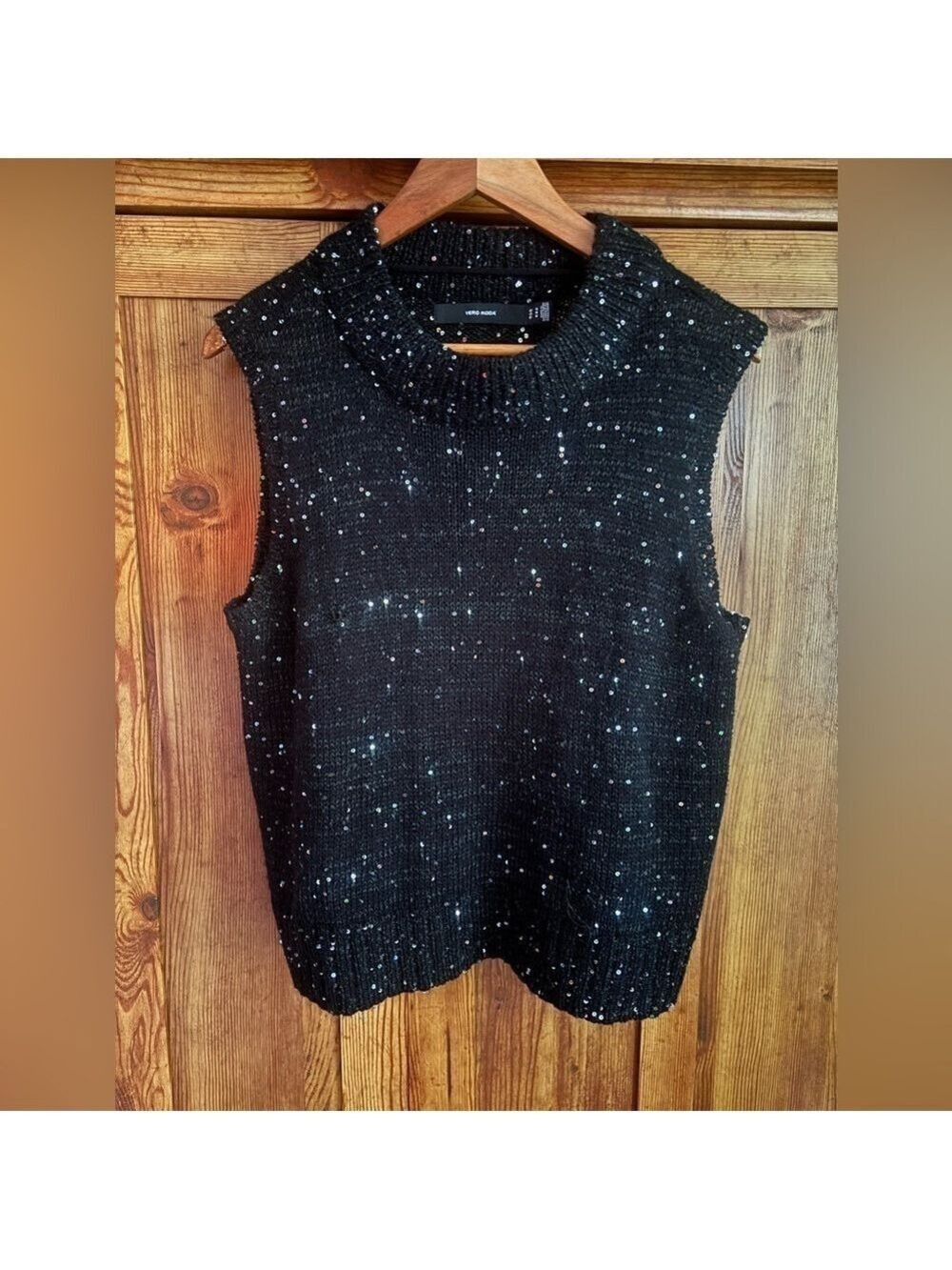 VERO MODA Holiday Sparkly Shimmer Going Out Sleeveless Top Size M/L With Stretch - Picture 2 of 13